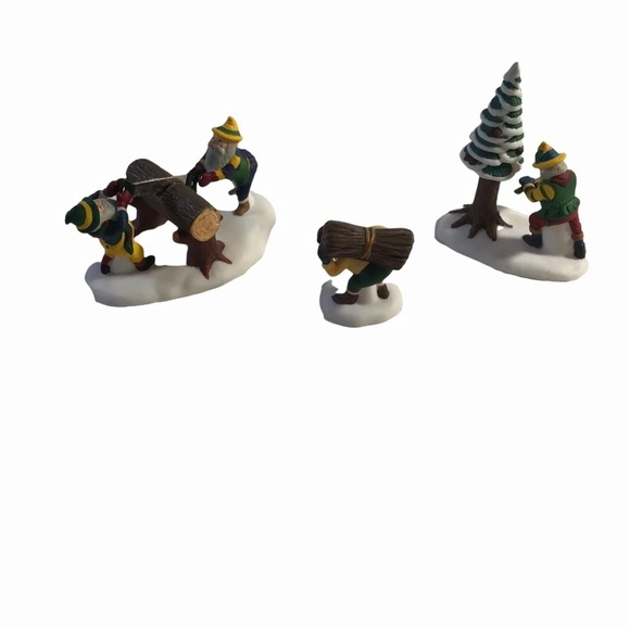 Department 56 Holiday Christmas Village Wintergreen Pines and Woodsmen Sets‎ - Picture 3 of 11